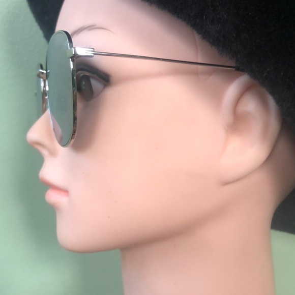 Saint Laurent Mirrored Sunglasses - Picture 6 of 14